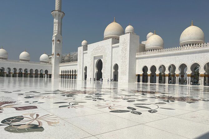 Exclusive Guided Abu Dhabi City Sightseeing Tour(Full Day) - Journey Through Abu Dhabi: A Detailed Look