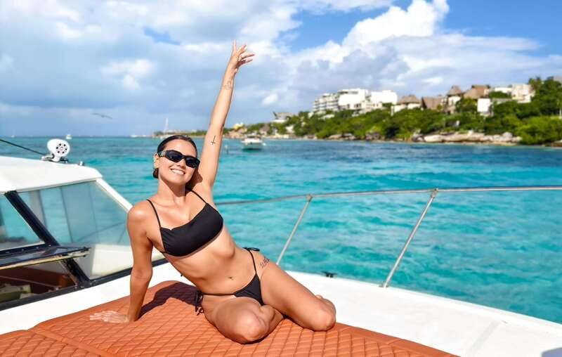 Exclusive Isla Mujeres and Cancun Private Yacht Tour - Introduction: An Up-Close Look at a Premium Yacht Experience