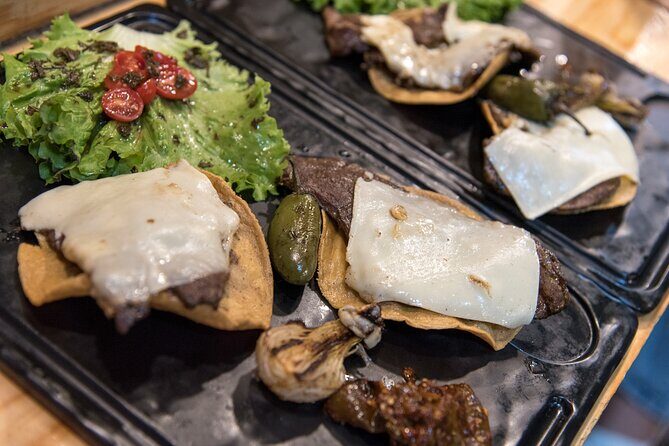 EXCLUSIVE MARKETS TOUR IN MEXICO CITY Small Groups - Who Will Love This Tour?