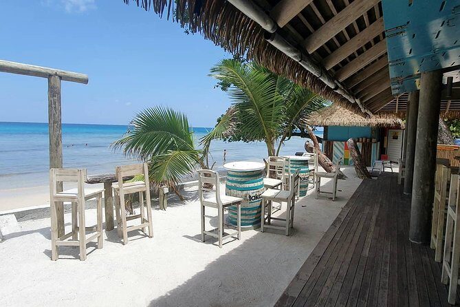 Exclusive night tour | Bar & Club, Casino | Mahe, Seychelles | 4h - A Closer Look at the Night Life Tour