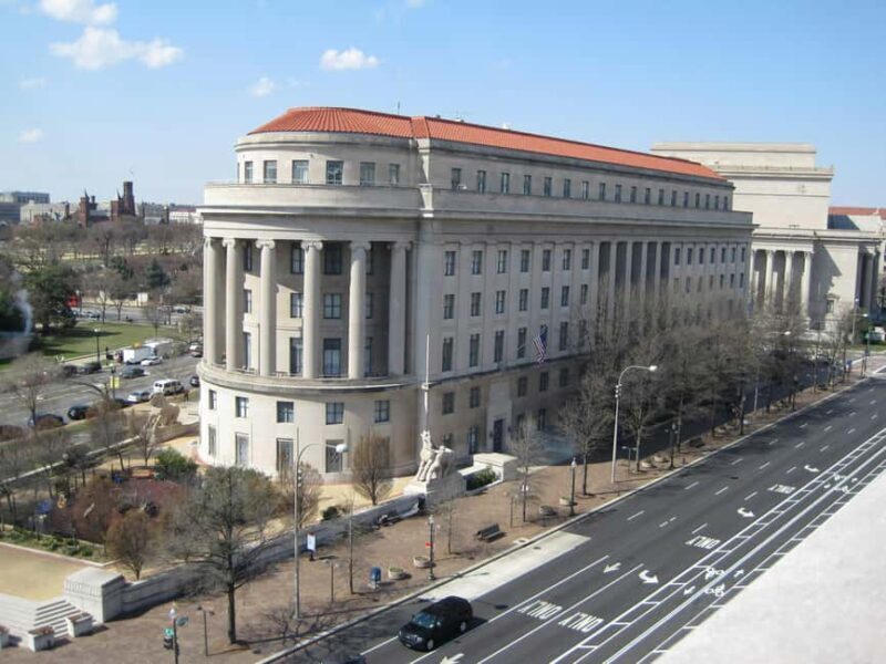 Exclusive Private DC Tour from NYC Up to 10 pax - An In-Depth Look at This Private DC Tour