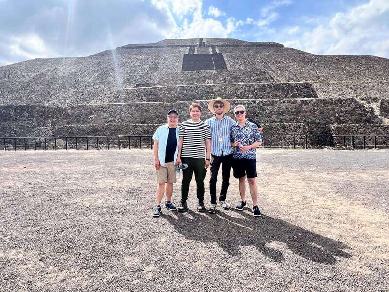Exclusive private tour of the pyramids with a European guide in Mexico City - Key Points