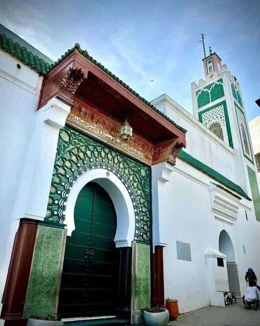 Exclusive Tangier Day Tour from Tarifa To Tanger with Tea - The Sum Up: Who Should Take This Tour?