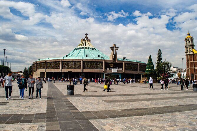EXCLUSIVE TOUR Basilica of Guadeloupe small groups - Key Points