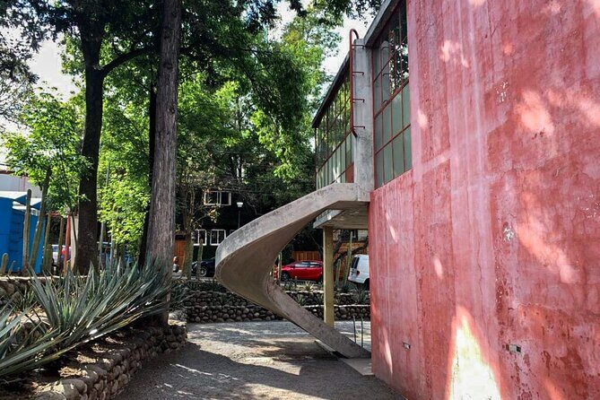 EXCLUSIVE TOUR Frida Kahlo-Diego Rivera Studio House small groups - Who Should Take This Tour?