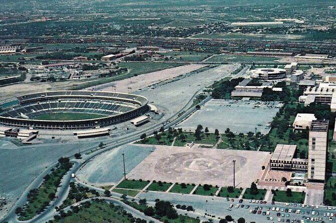 EXCLUSIVE TOUR: Murals+Ciudad Universitaria Stadium-small groups - An In-Depth Look at the Tour Experience