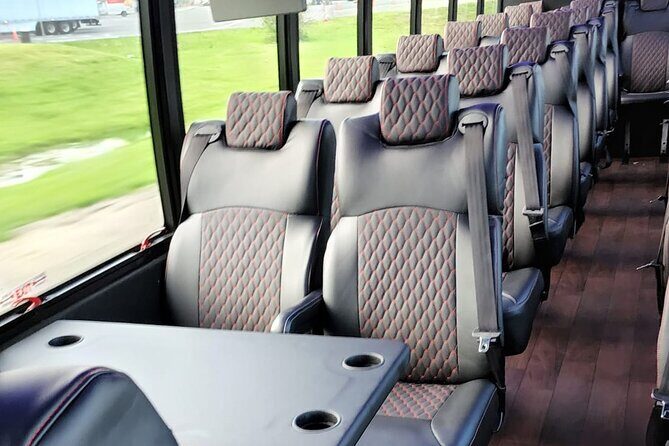 Executive Bus Private Day & Night Custom Tours of Washington DC - Key Points