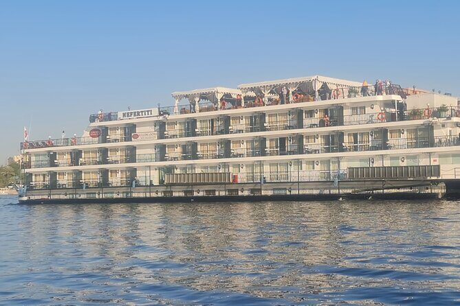 Exotic Nile Cruise tour - Day 1: Arrival and Luxors Magnificence