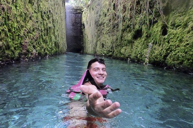 Experience an amazing ecological park tour & explore Isla Mujeres by catamaran. - Key Points