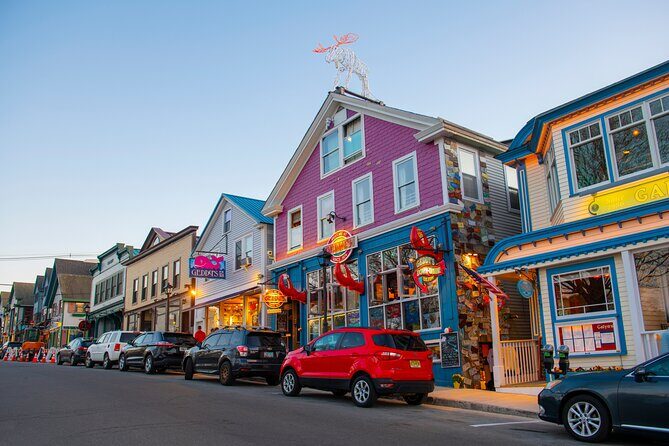 Experience Bar Harbor with Thunder Hole and Acadia National Park - The Heart of the Tour: Scenic and Tasty
