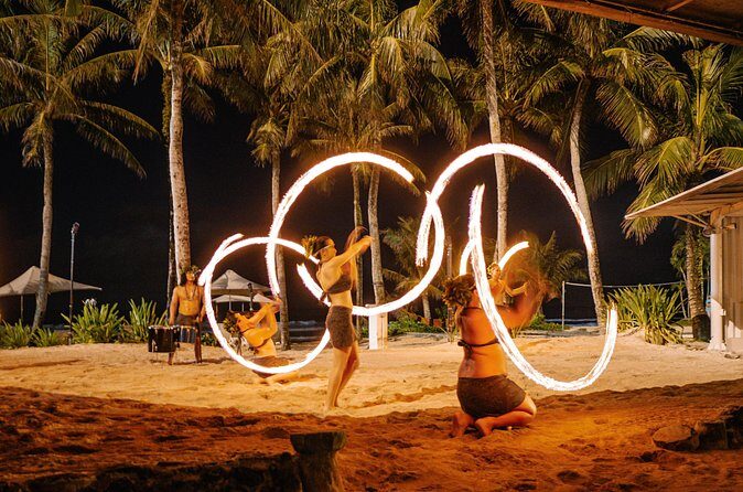 Experience Beachfront Dinner with Traditional Chamoru Performance - The Sunset and Atmosphere