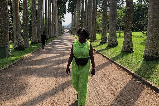 Experience Boti Waterfalls, Aburi Botanical Gardens & Tetteh Quarshie Cocoa Farm - Who Should Consider This Tour?