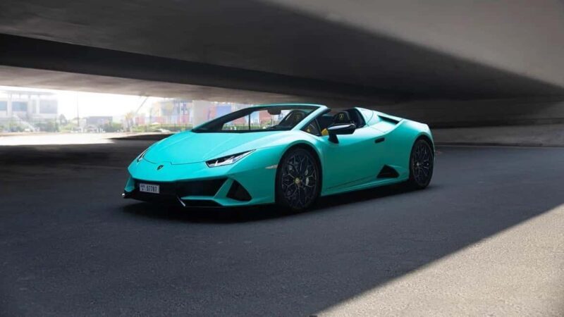 Experience Dubai in a Lamborghini - The Value of This Experience