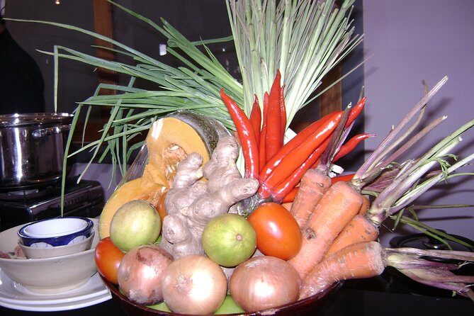 Experience half-day cooking class with market visit - The Meeting Point and Initial Impressions