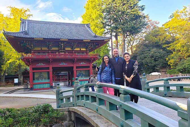 Experience Old and Nostalgic Tokyo: Yanaka Walking Tour - Local Life on Yanaka Ginza