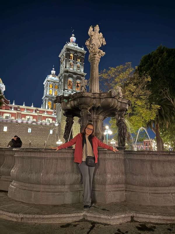 Experience the nighttime magic of Puebla with stories - Accessibility and Practical Tips