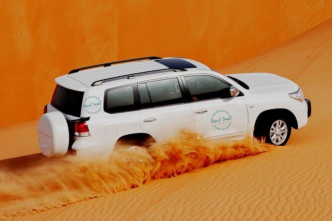 Experience the Ultimate Dubai Red Dunes Desert Safari BBQ Dinner - A Deep Dive into the Desert Safari Experience