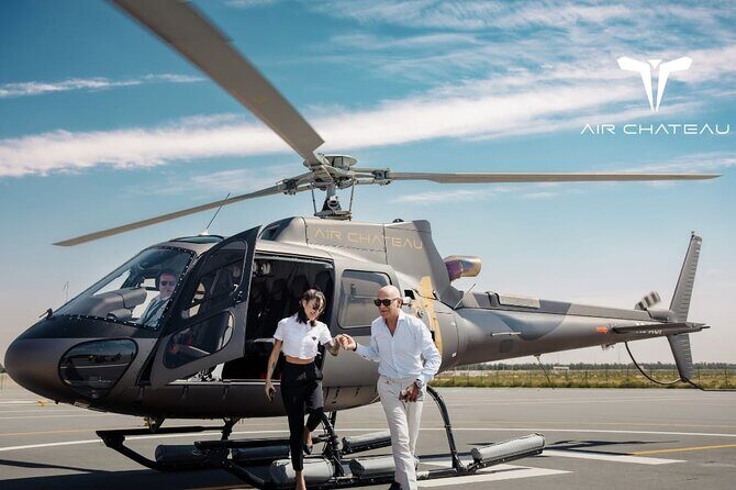 Experience thrilling Helicopter Ride in Dubai with Transfers - Key Points