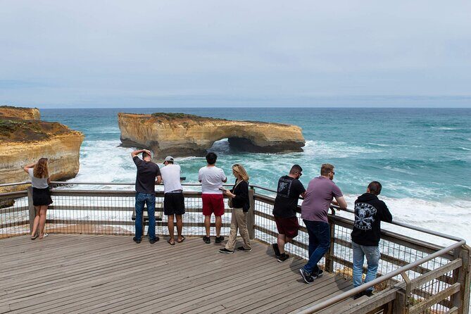 Explore 12 Apostles and Great Ocean Road - Summary