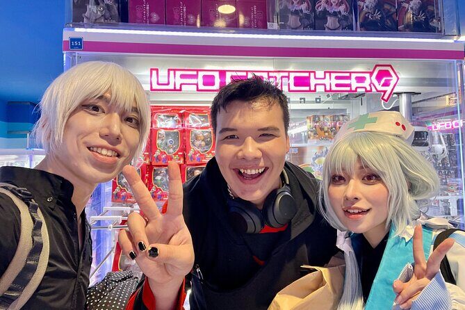Explore Akihabara with Local Cosplayer Guide(s)! - Key Points