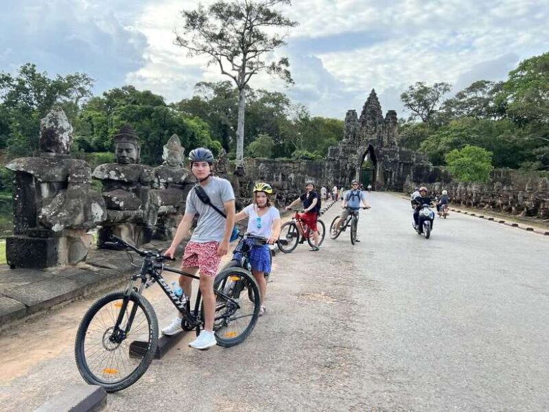 Explore Angkor Wat by Bike and Sunset - Key Points
