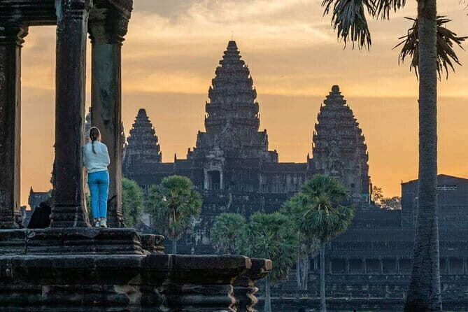 Explore Angkor Wat Sunrise Small Tour Private VIP Car - Who Is This Tour Best For?