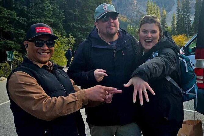 Explore Banff with Moraine Lake & Lake Louise | Private Tour - Analyzing the Value