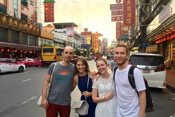 Explore Bangkok at night by Tuk Tuk (Private Trip) - Key Points