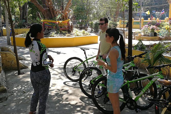 Explore Bangkok by Bike & Boat with Lunch - Key Points