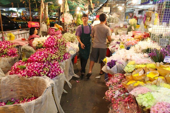 Explore Bangkok: Guided City and Temple Tour - Who Should Book This Tour?