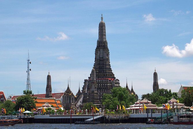 Explore Bangkok: Guided City and Temple Tour - The Sum Up