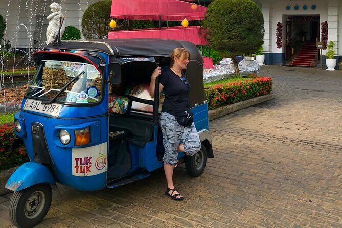 Explore Colombo by Tuk Tuk Morning & evening (Private Tours) - What the Reviews Say
