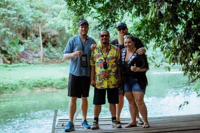 Explore Discover and Indulge Efate Tour - A Deep Dive into the Efate Experience