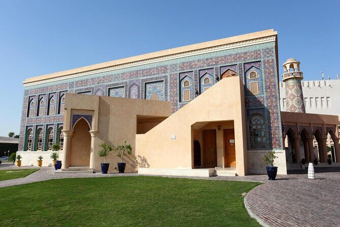Explore Doha City Tour with full explanation by licensed guide - Key Points