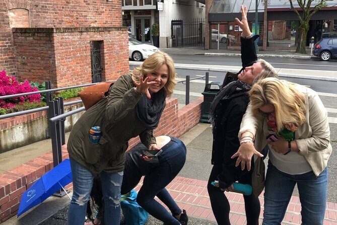 Explore Edmonton with a Unique Scavenger Hunt by Wacky Walks - Why Choose This Tour?