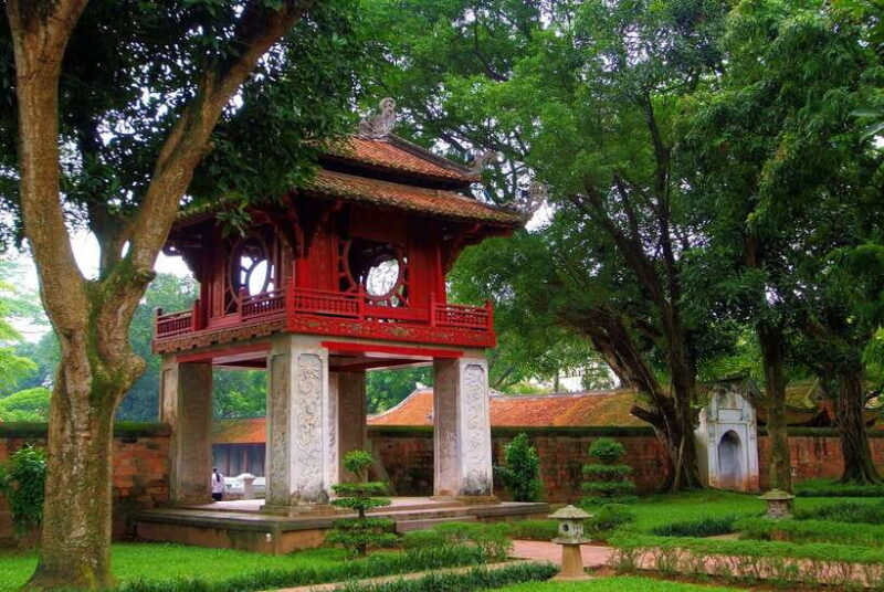 Explore Hanoi Old City By Cycling Tour With Small Groups - The Experience Through Travelers’ Eyes