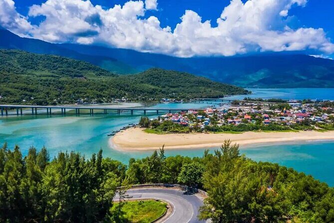 Explore Hue an Imperial City Tour from Da Nang - The Majestic Tomb of Khai Dinh