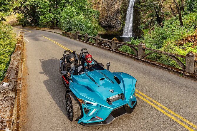 Explore Maui in a Polaris Slingshot Rental from Kihei - Key Points