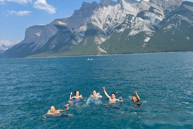 Explore Moraine Lake, Banff, Lake Louise & Minnewanka - FAQ