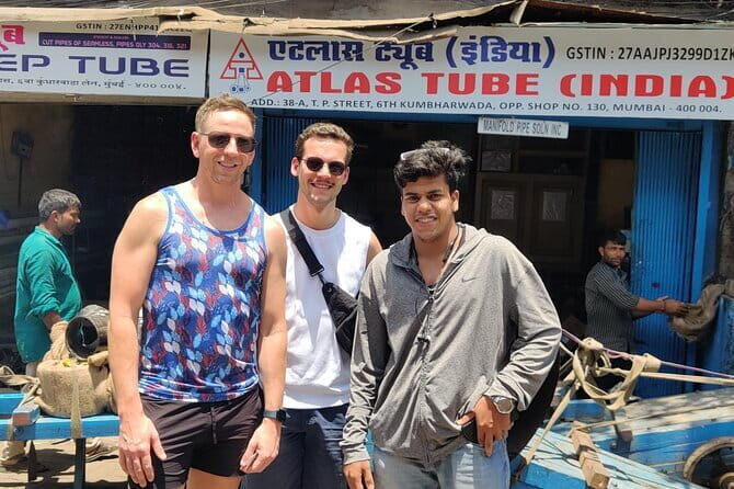 Explore Mumbai Iconic Landmarks and Hidden Gems - A Detailed Look at the Tour Experience