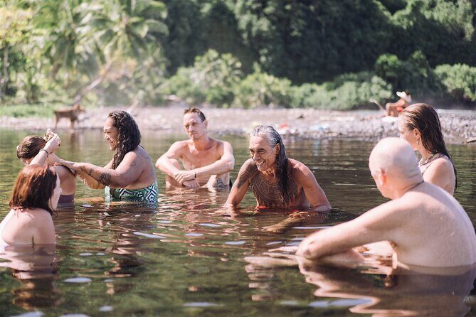 Explore old-fashioned Polynesian life and prepare a local meal - Who Will Love This Tour?