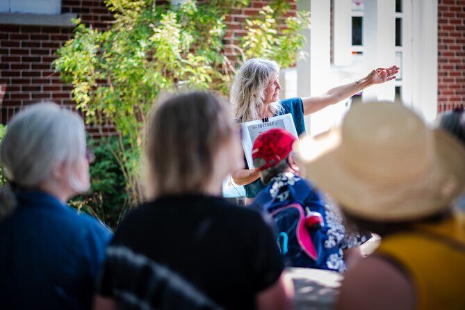 Explore Saint Jacobs on a Village Walking Tour - The Experience: What to Expect from the Tour
