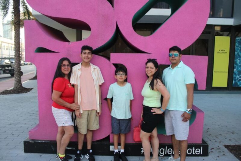 Explore South Beach, Miami : Ultimate Golf Cart Party Tour - Key Points