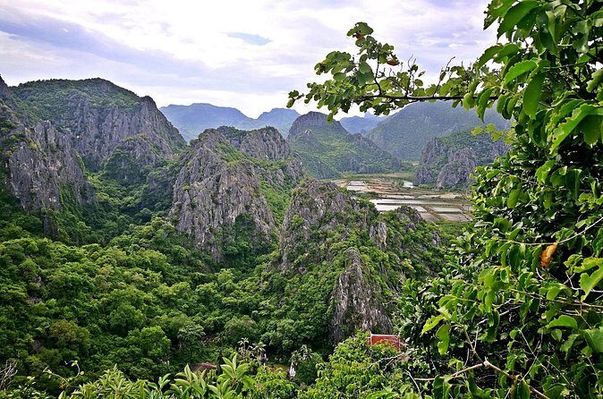 Explore the majestic cave of Sam Roi Yod - The Sum Up