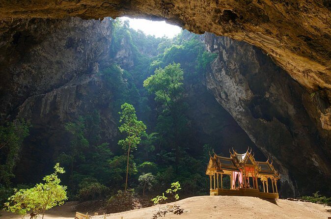 Explore the majestic cave of Sam Roi Yod - FAQ