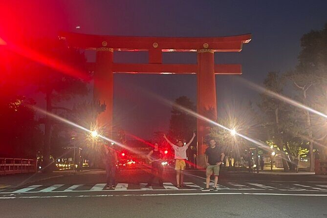 Explore the Night Life of Kyoto with Japanese Guide by E-bike - An In-Depth Look at the Kyoto Night E-bike Tour