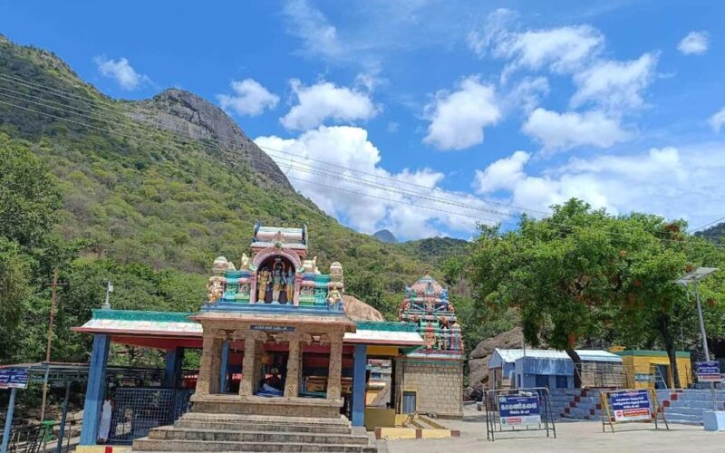 Explore Thirumoorthy Hills: Dam, Temple & Falls in One Day - Transportation & Comfort