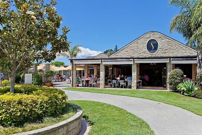 Explore West Auckland with Winery - A Day of Coastal Beauty and Fine Wines