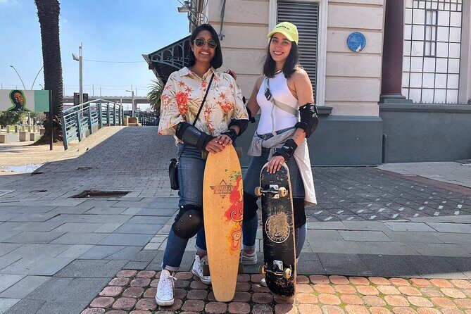 Exploring Johannesburg through Skateboarding - incl. skate lesson for beginners! - Key Points