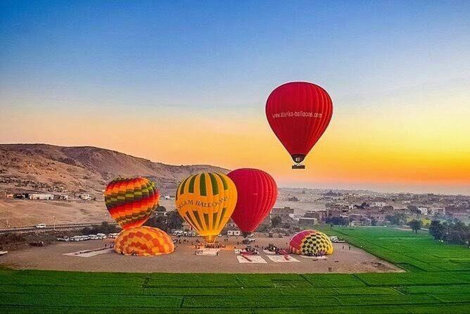 Exploring Luxor's East and West Bank: Treasures Await - A Complete Look at the Luxor Experience